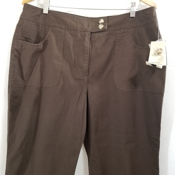 NWT Cleo Brown Capris Size 16 - Picture 8 of 10